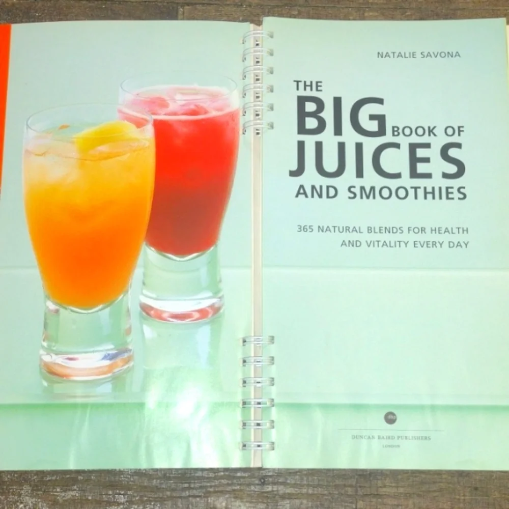 The Big Book Of Juices And Smoothies